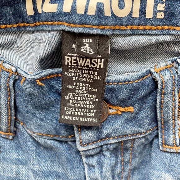 Rewash Classic Karma Rise Patch Distressed Jeans - Picture 4 of 4